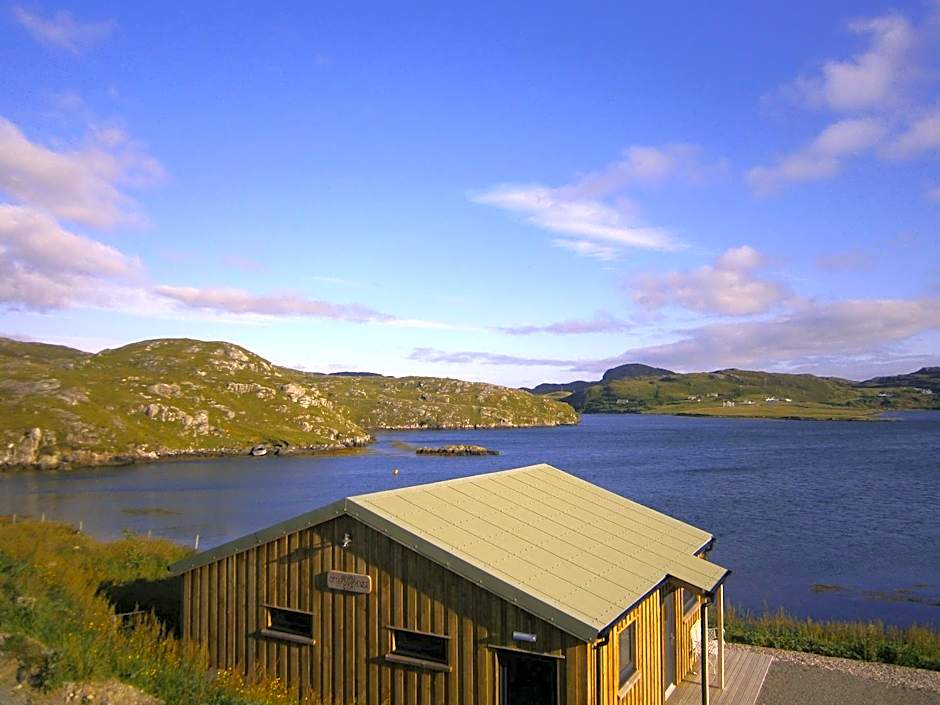 Otter Bunkhouse