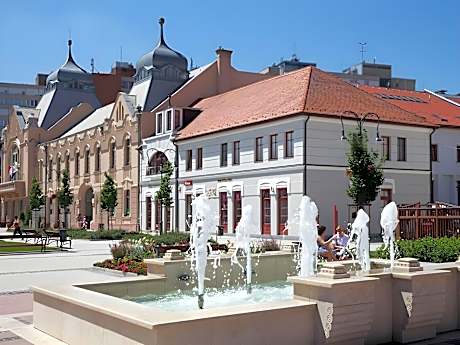 Erzsebet Kiralyne Hotel