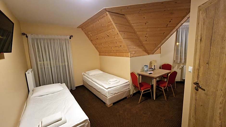 MŁYN BYCHAWA - Restauracja & Hotel