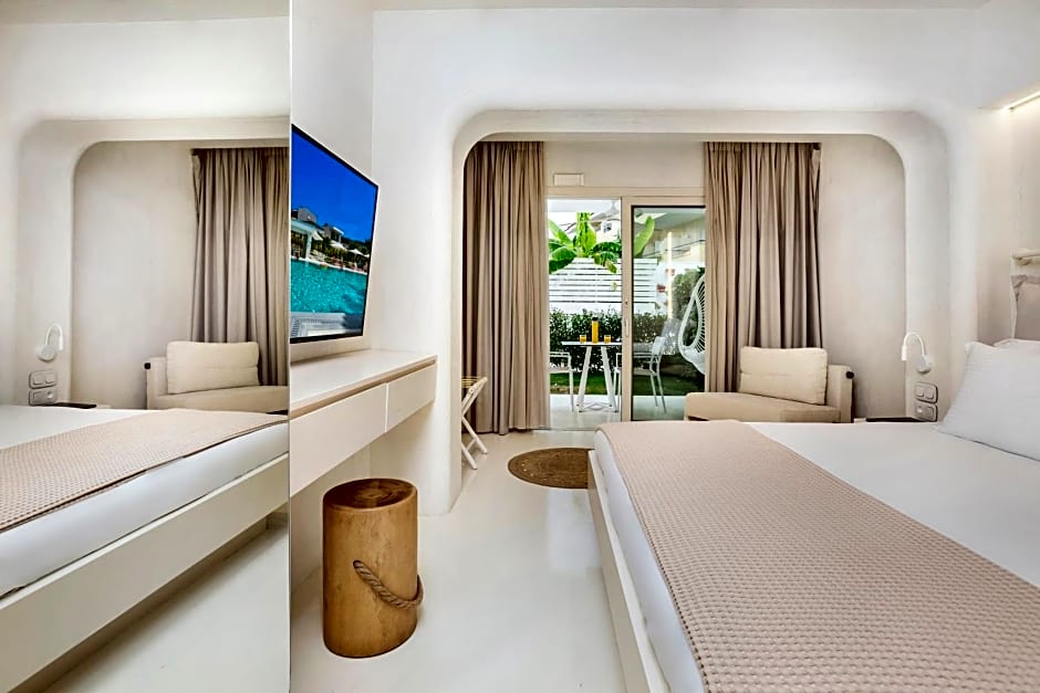 Cocoοns Suites & Villas Fourka