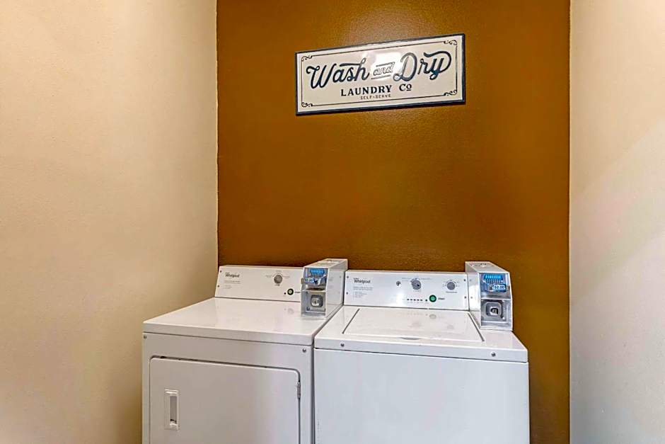 Quality Inn & Suites Wichita Falls I-44