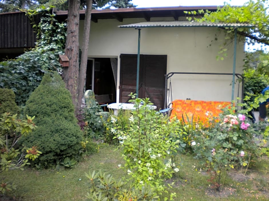 Uroczy Domek Z Ogrodem I Tarasem