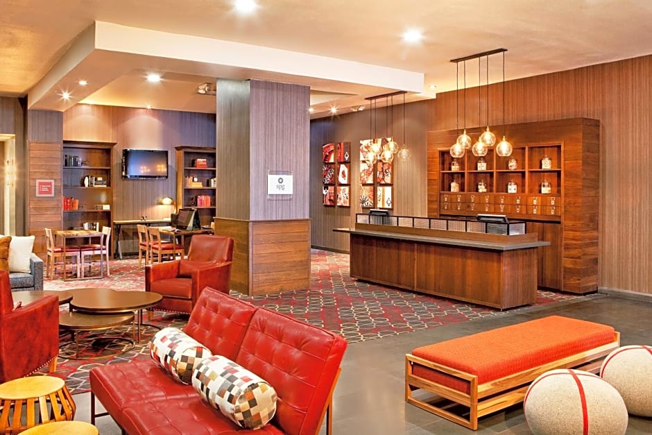 DoubleTree by Hilton Las Vegas East Flamingo