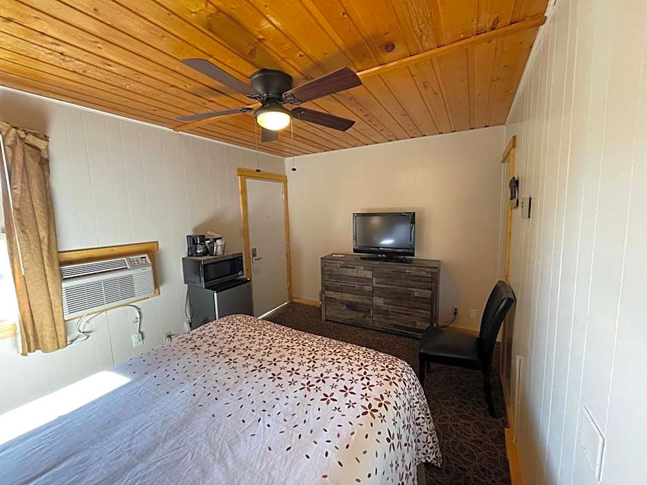 Estes Mountain Inn