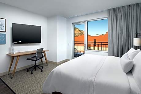 Studio, 1 King, Sofa bed