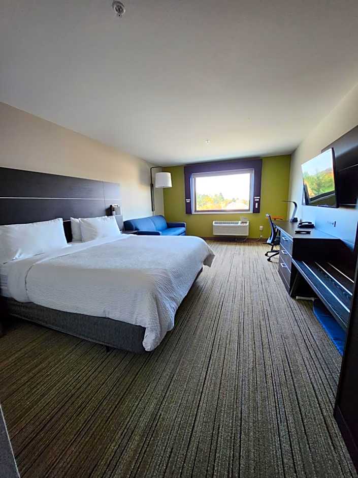 Holiday Inn Express and Suites Camas - Vancouver By IHG