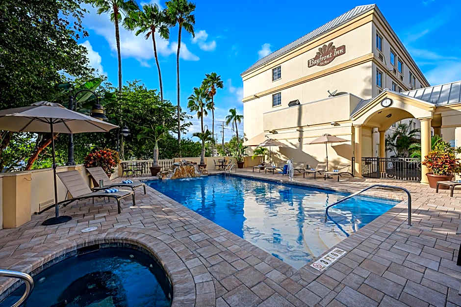 Bayfront Inn 5th Avenue