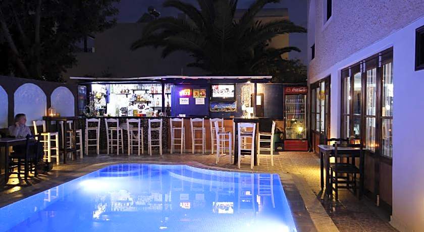 Anny Studios Perissa Beach