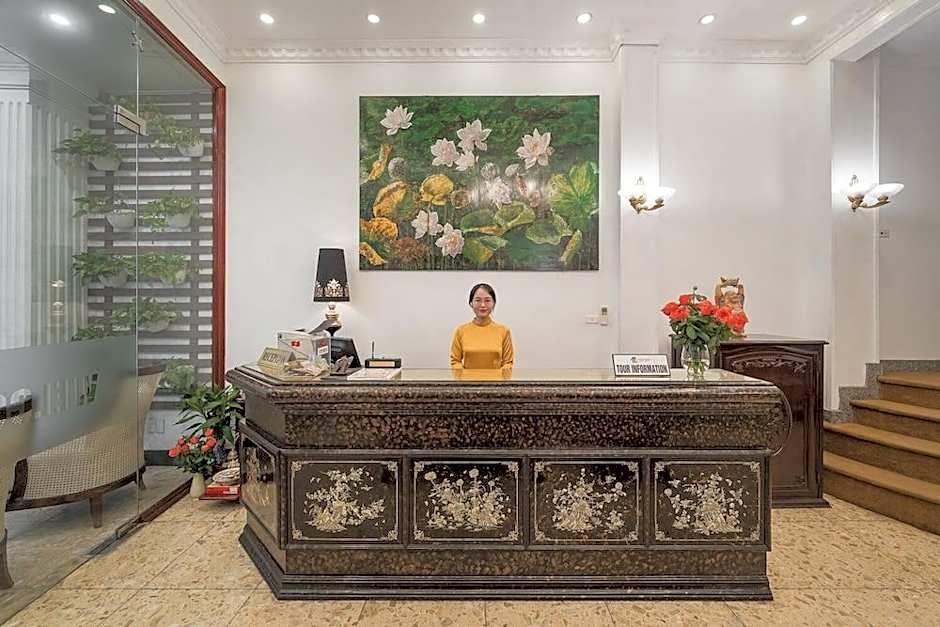 Hanoi Little Town Hotel