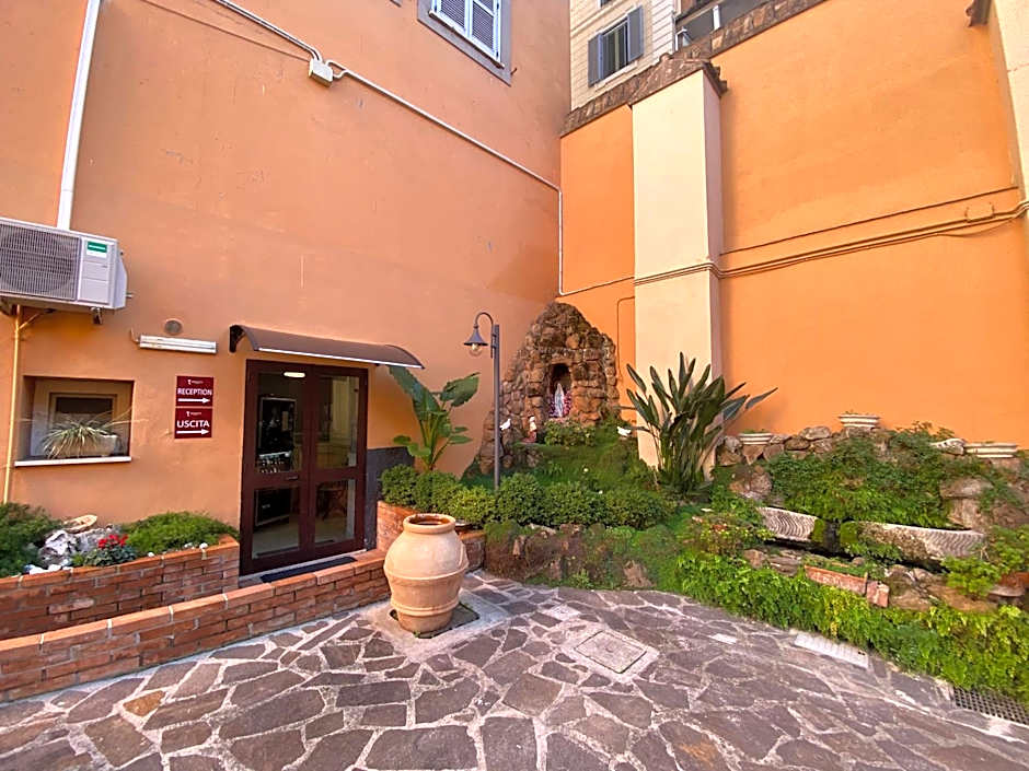 Basilica Hotel
