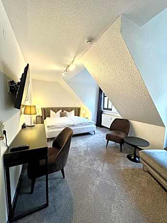 Apartment Klassisch-Eigenes Badezimmer