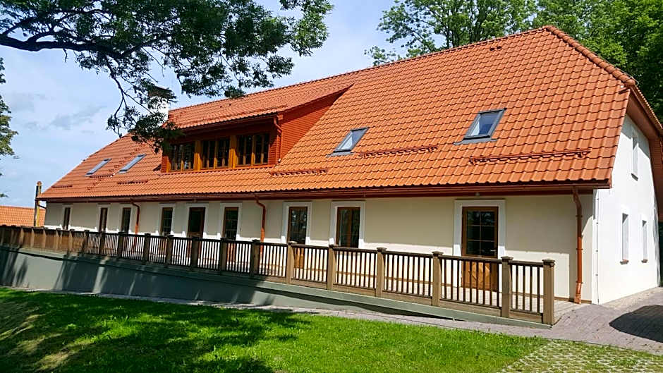 Kalnmuižas pils