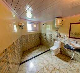 Hotel D' Chalet