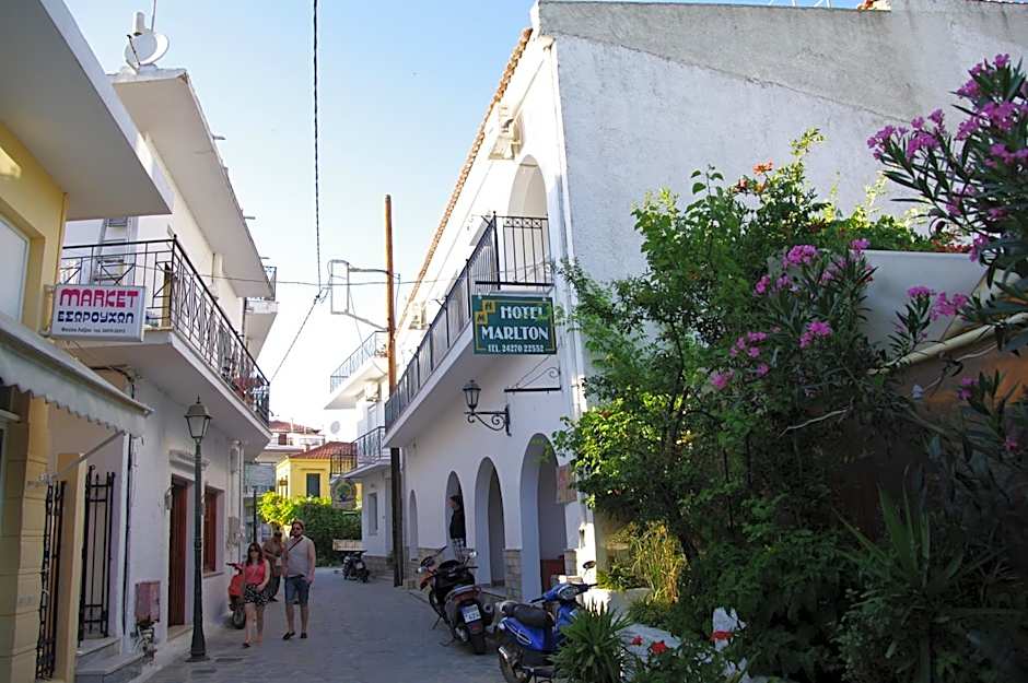 Hotel Marlton