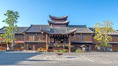 Floral Lux Xingji Hotel