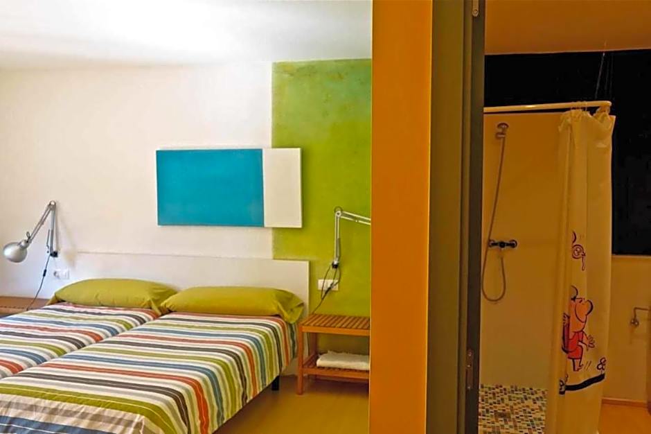 Hotel rural HD Riudebitlles art i allotjament