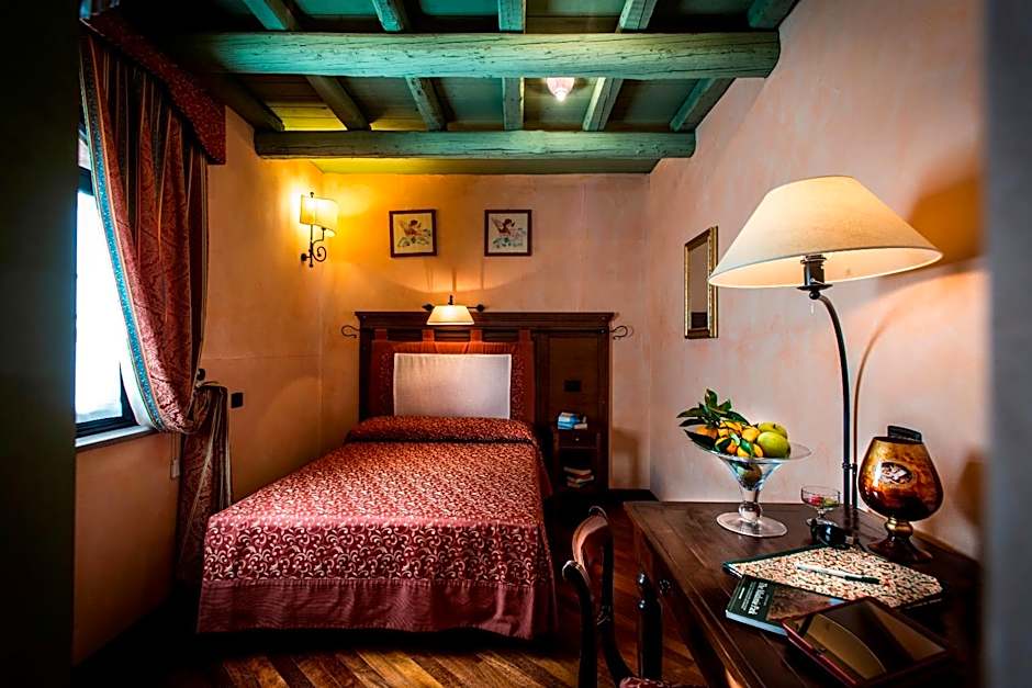 Relais Abbazia Santa Anastasia Resort & Winery