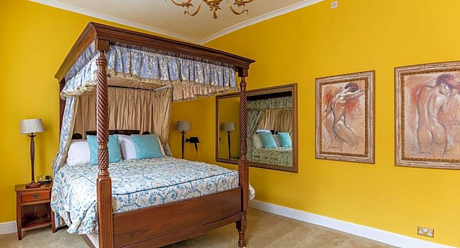 Angel and Royal Hotel