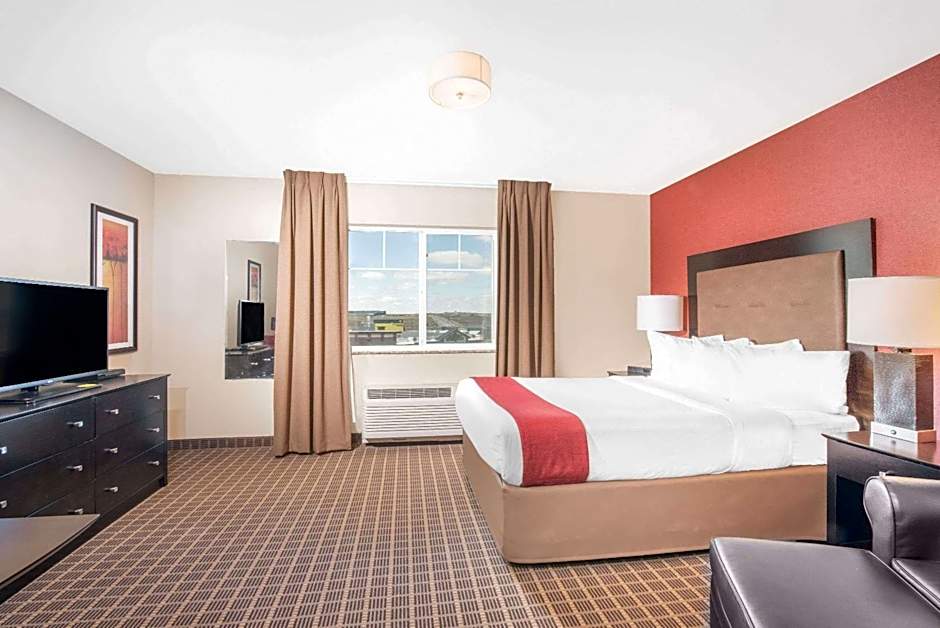 Hawthorn Suites by Wyndham Dickinson