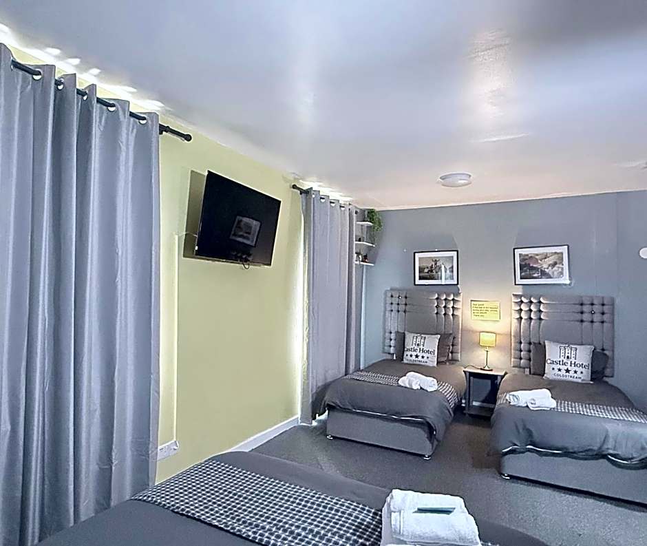 Modern Rooms with SELF Check-In The Castle, Coldstream