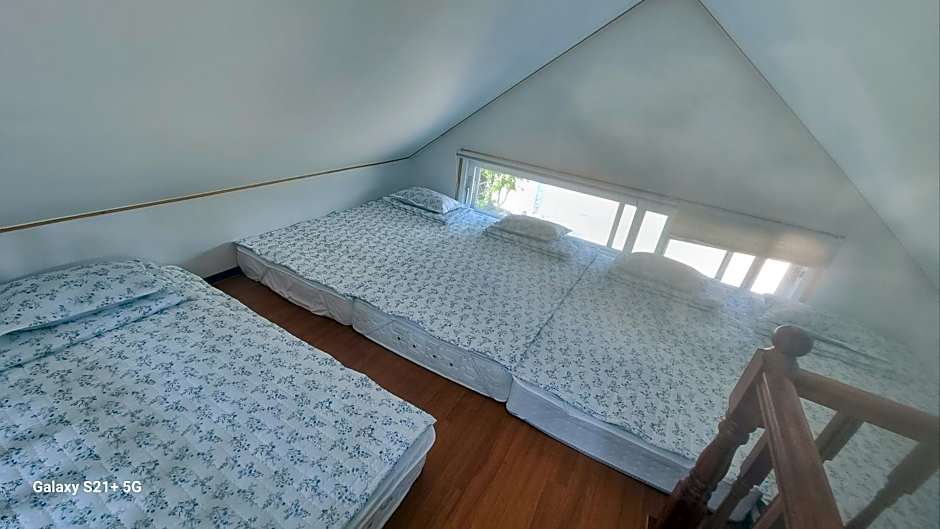 Photo 1 of 17 of Suite