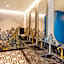 Renaissance Porto Lapa Hotel