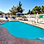 Baymont by Wyndham Mequon Milwaukee Area