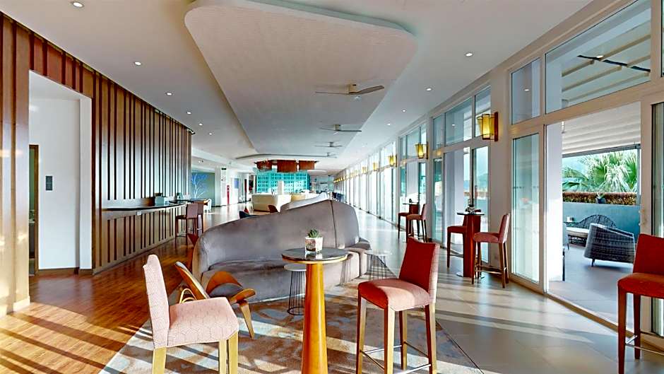 Radisson Hotel Kandy