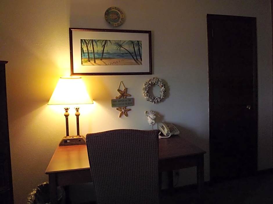 Crest Country Inn