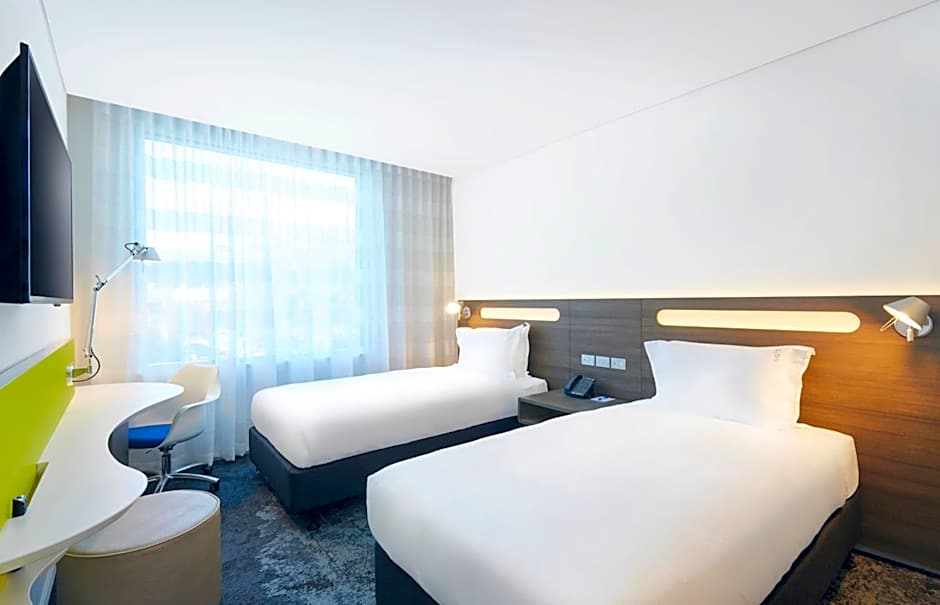 Holiday Inn Express Sydney Macquarie Park By IHG