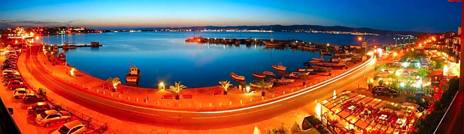 Family Hotel Saint Nikola and Free parking