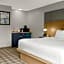 AmericInn by Wyndham Marshfield