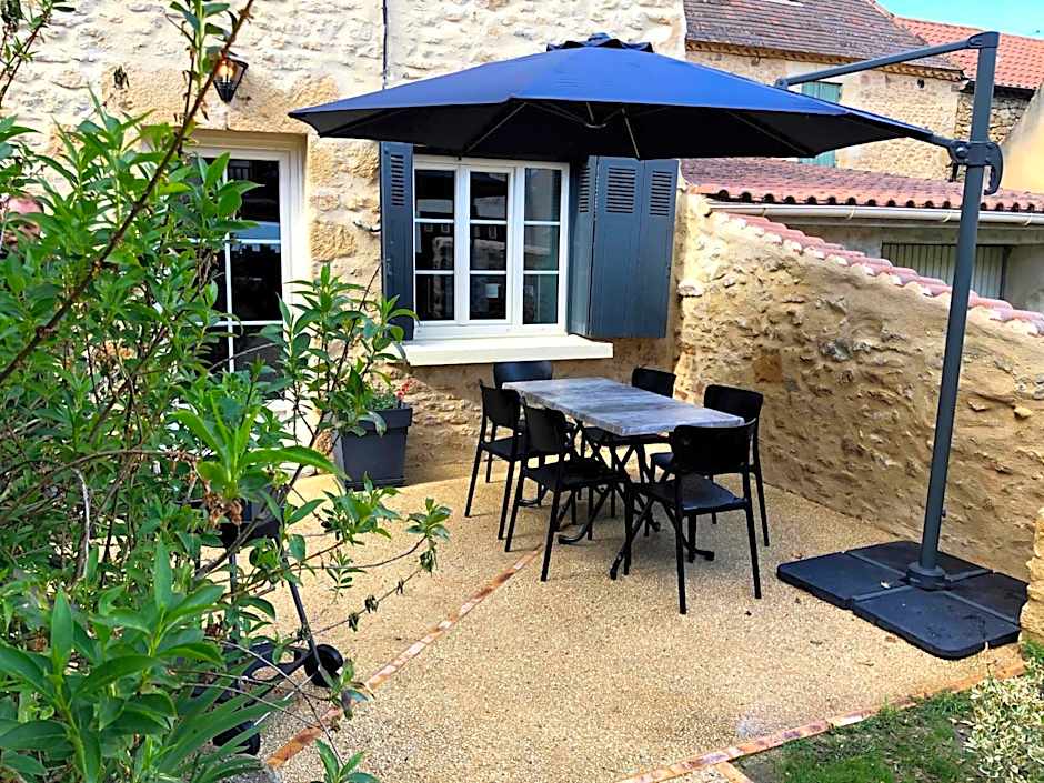 Le Trèfle à Quatre Feuilles