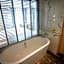 Heaven Hotel Chachoengsao