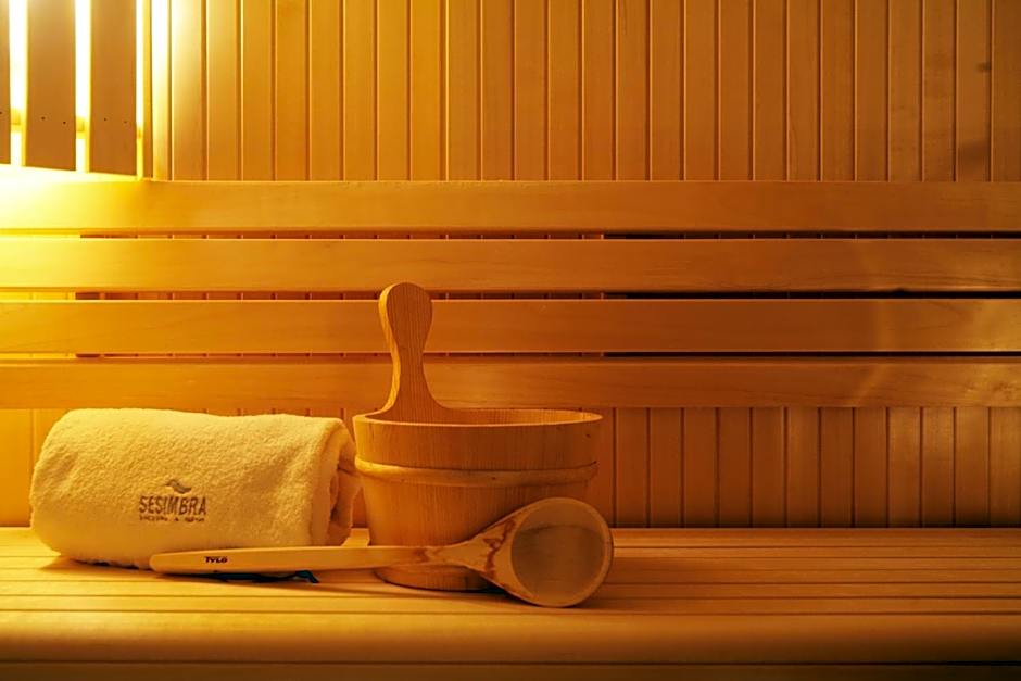 Sesimbra Oceanfront Hotel - Preferred Hotels and Resorts