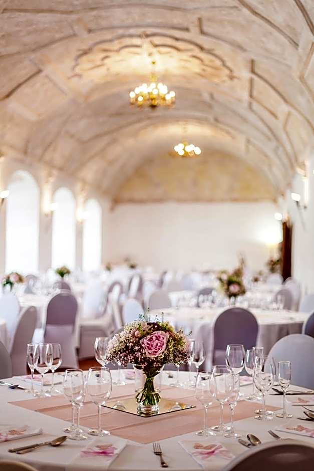 zámek Kolštejn - hotel Chateau Goldenstein