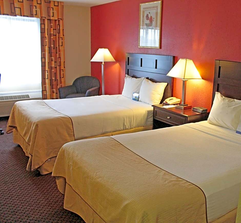 Baymont by Wyndham Battle Creek Downtown