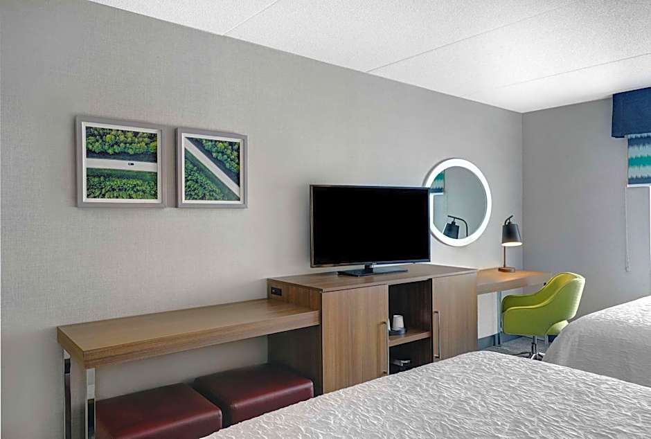 Hampton Inn By Hilton & Suites Belleville