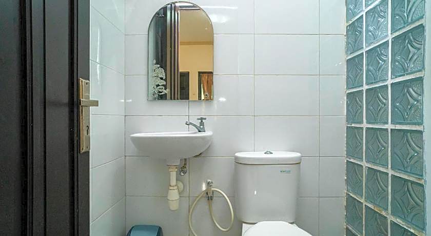 RedDoorz @ Wisma Pangrango