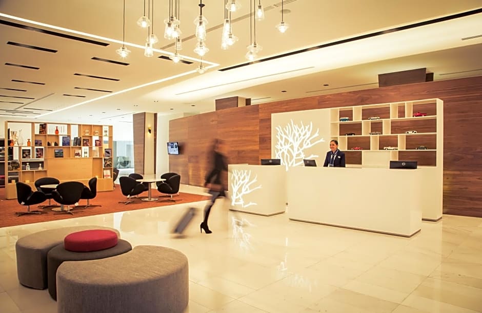 Fiesta Inn Plaza Central Aeropuerto