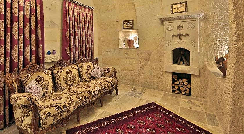 Aren Cave Hotel and Art Gallery