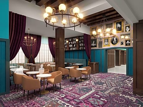 Hotel Royer Urbana, Tapestry Collection By Hilton