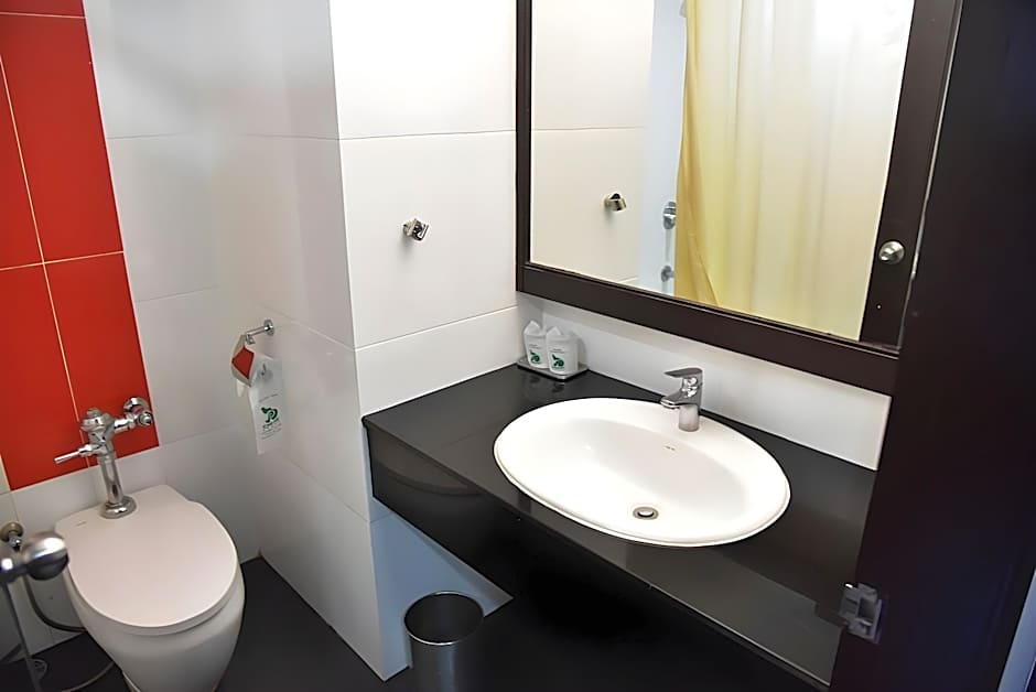 BP Grand Tower Hotel