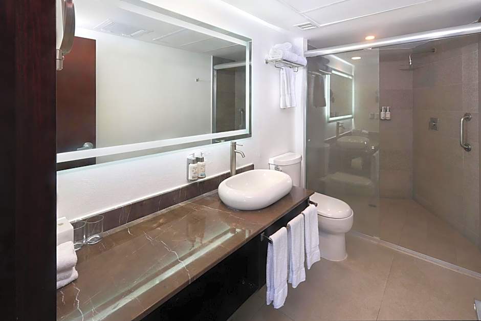 Garner Hotel Mazatlan Beach