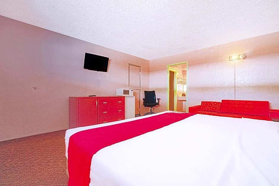 Town & Country Motel Bossier City by OYO