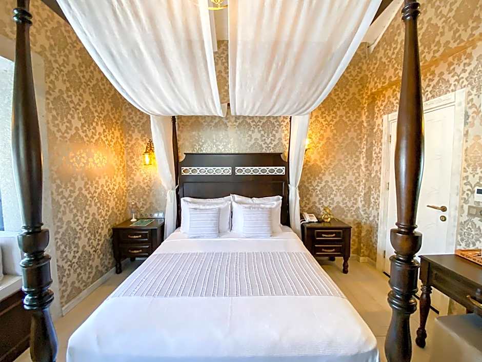 PROVENCE MANSİON ALAÇATI