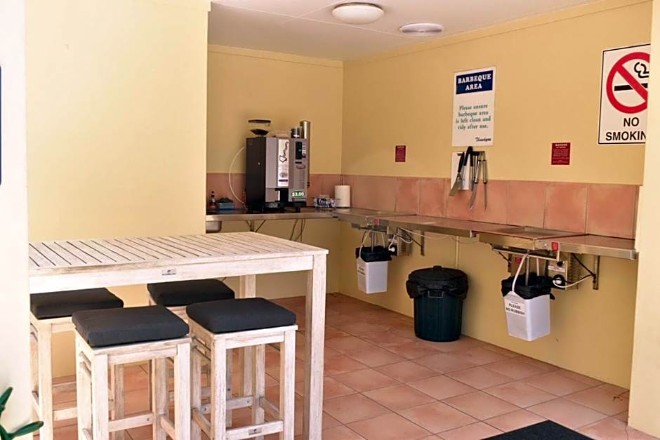 Beachside Holiday Apartments