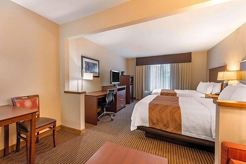 Quality Inn & Suites University Fort Collins