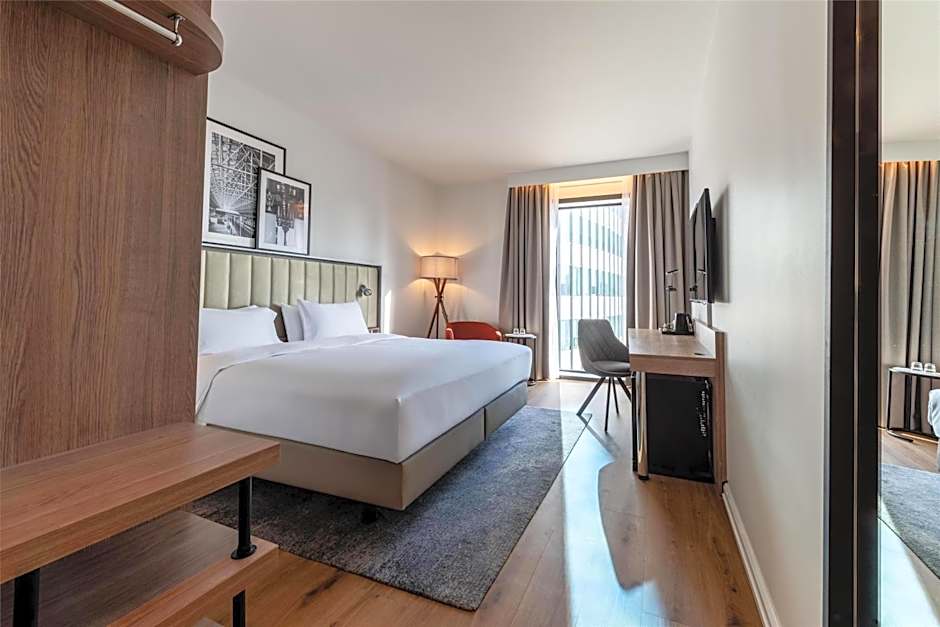 Radisson Hotel Manchester City Centre, A Verified Net Zero Hotel