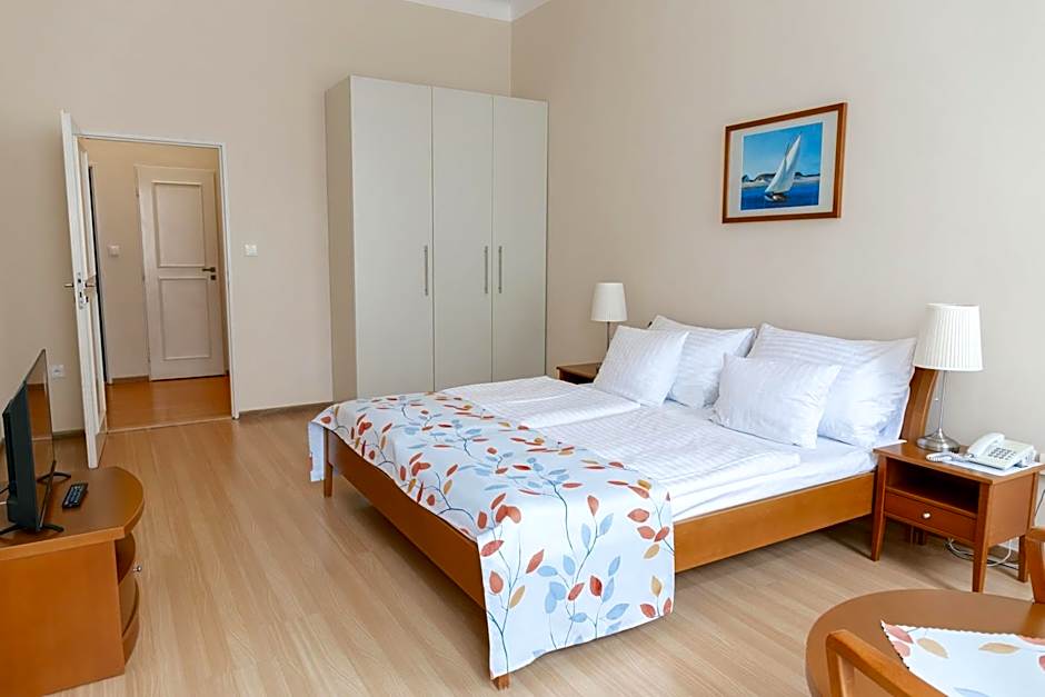 Hotel Orion